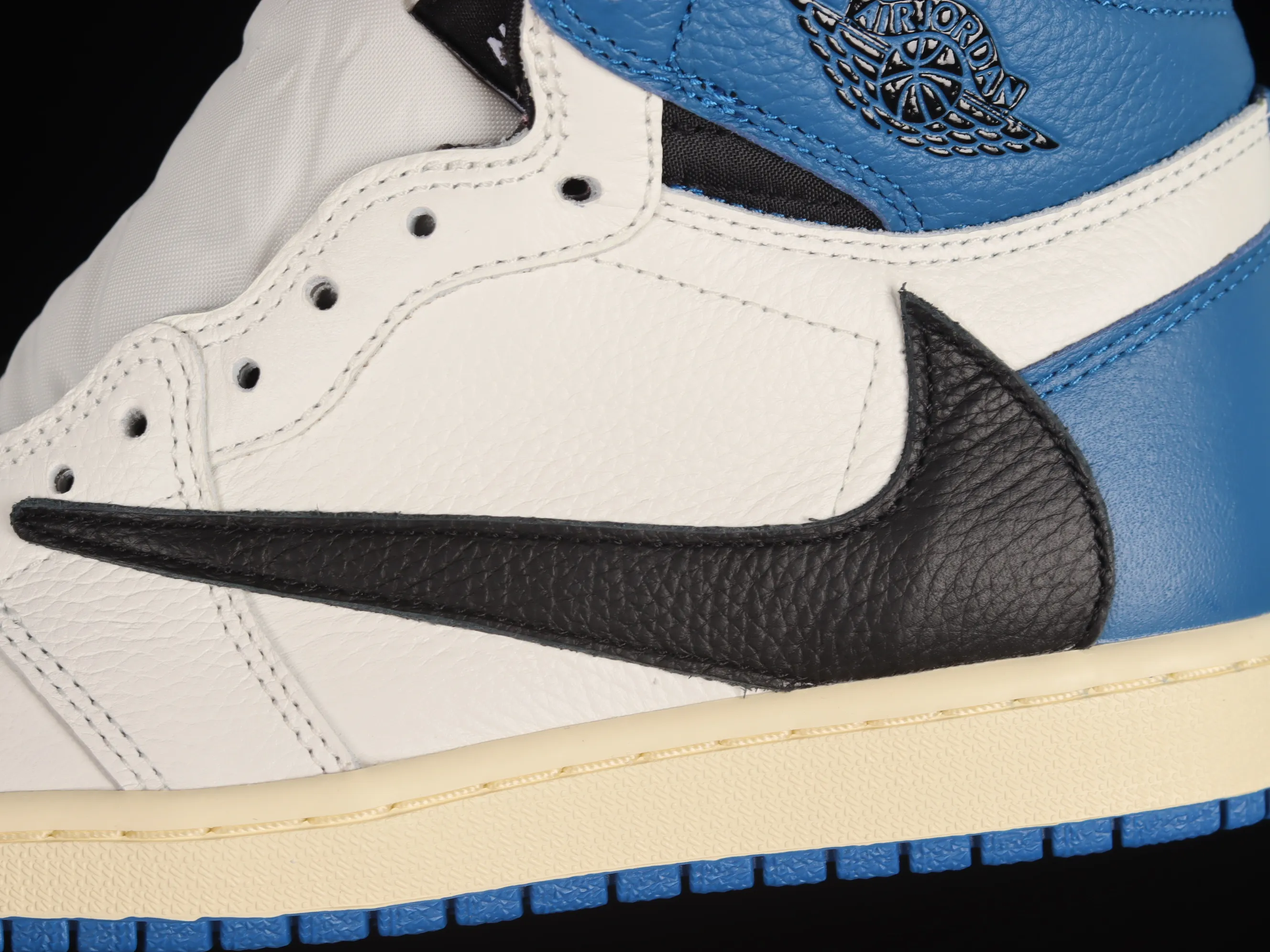 All Categories Air Jordan Jordan Series Basketball Shoes Air Jordan 1 High LJR Version Travis Scott x Air Jordan 1 High OG AJ1 Lightning Overhead DH3227-105